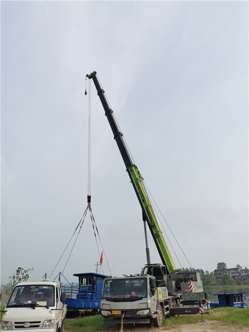 铜仁市桥梁建设吊装案例